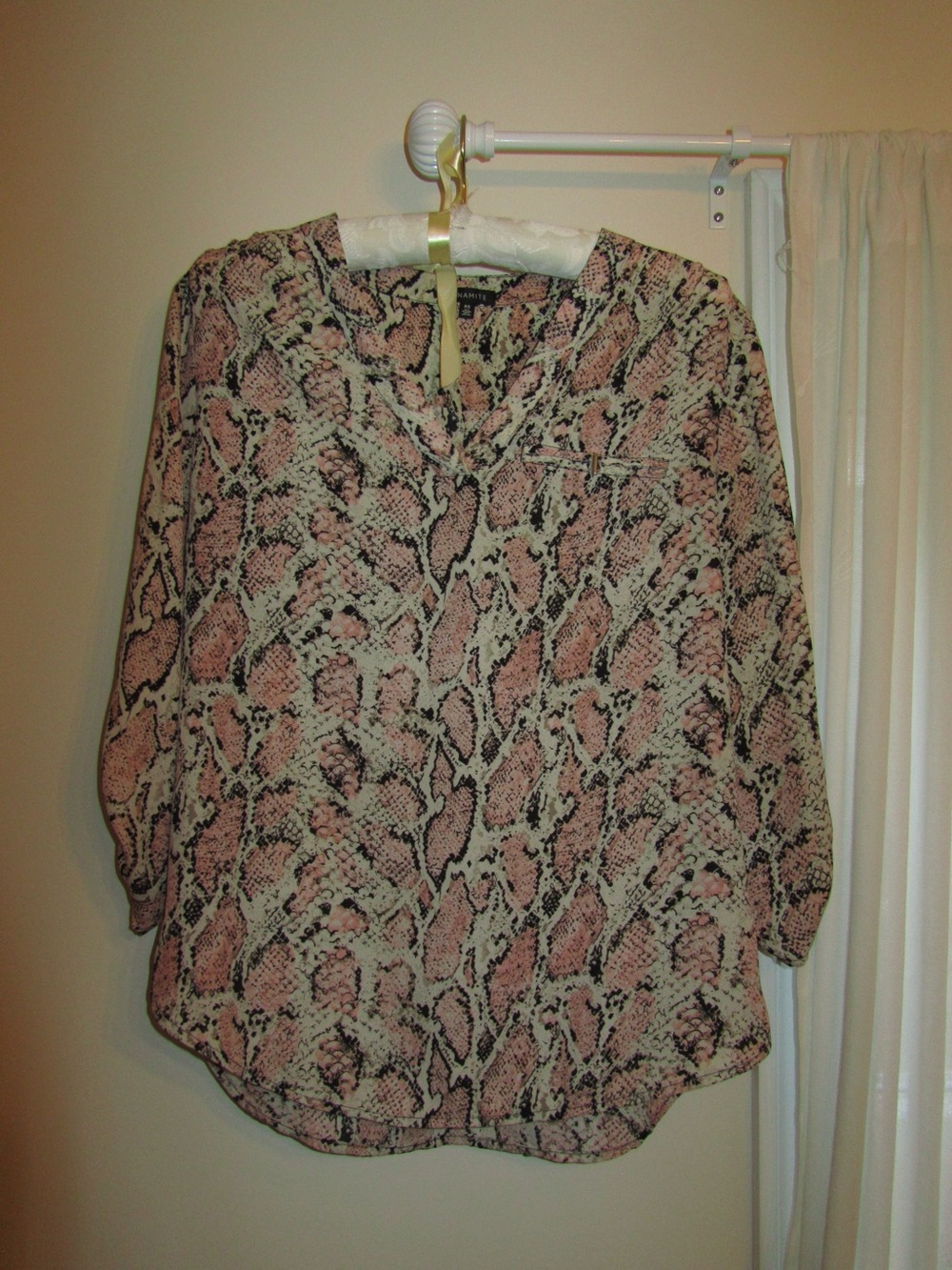 Women’s Pink Snakeskin Print Blouse